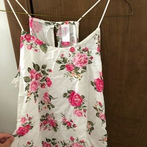 Cute tank!